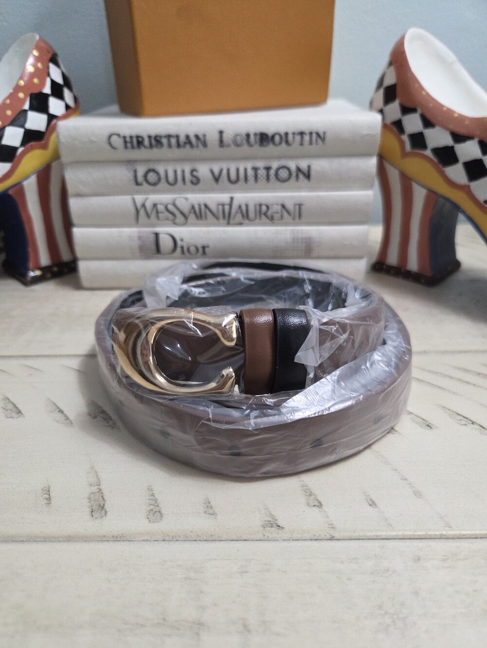 Skinny Brown/Black Leather Waist Belt with Gold C Buckle Plaque Accent, 39" NEW